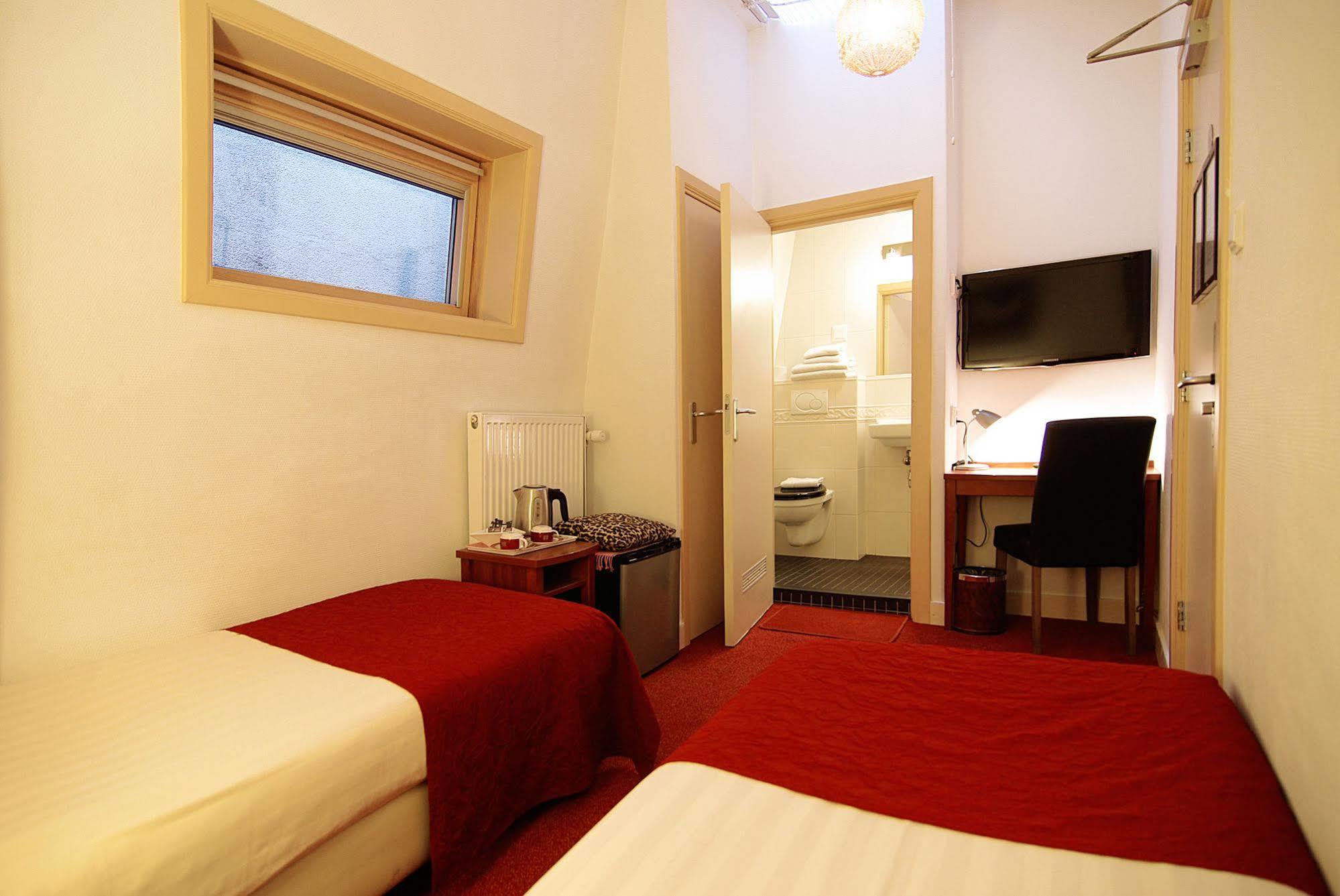 House Of Adam 4*